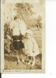 Julia Zalk Stratton (L) and sister Celeste Zalk Kent. Mississsippi, 1928.